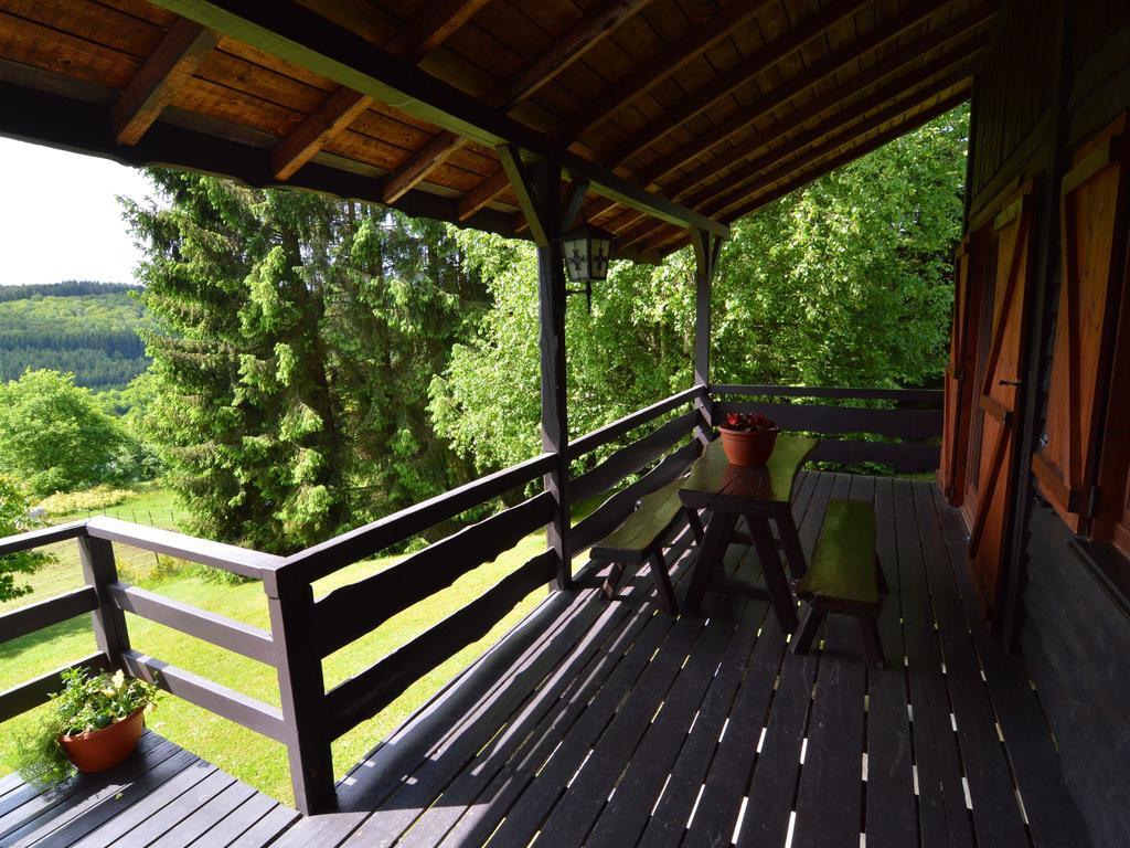 Pretty Cottage Ardennes Near The Valley Of Lesse Vencimont Bagian luar foto